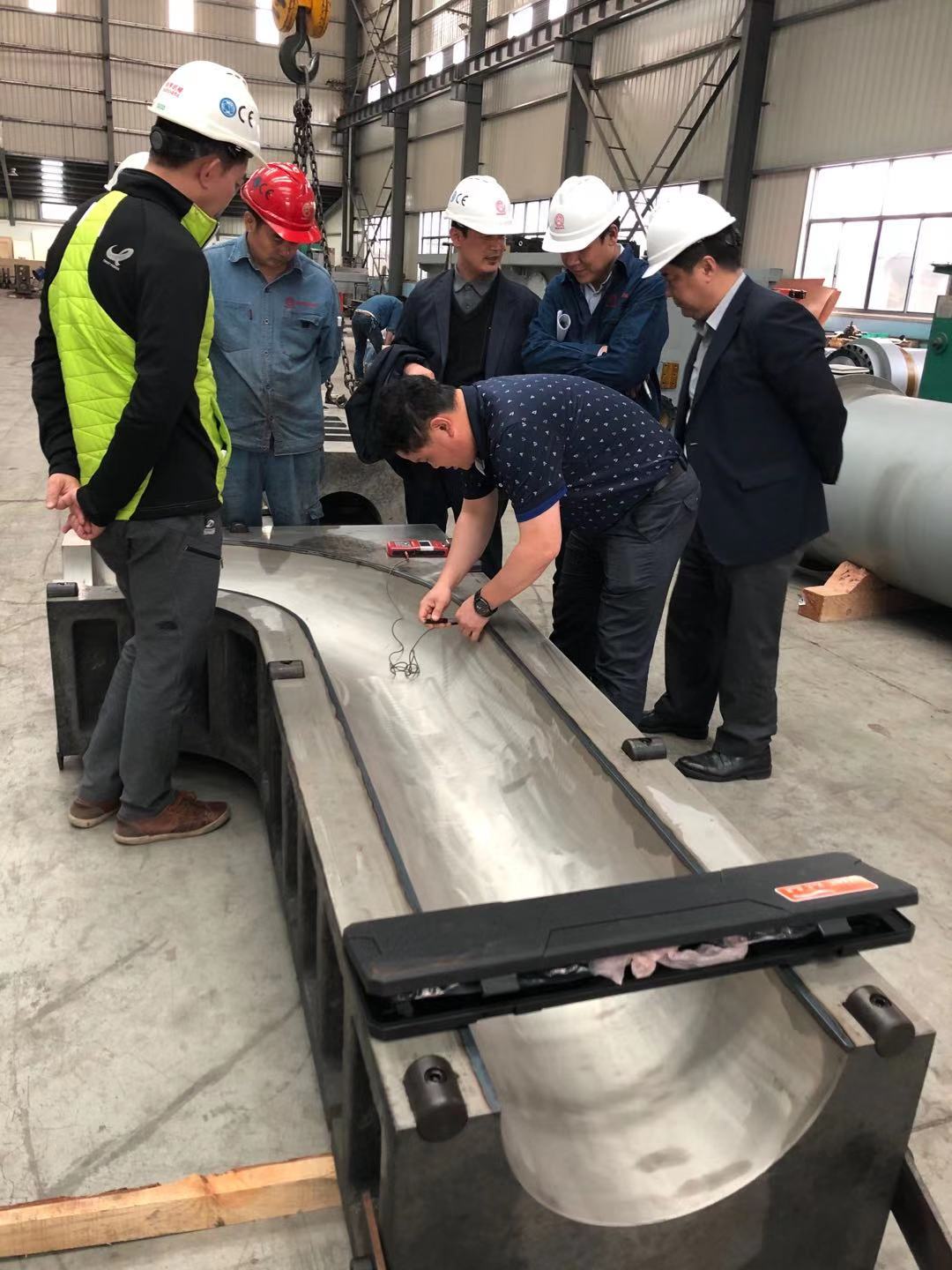 TK group is visiting shanghai mingheng for production inspection of 24'' elbow cold forming machine 
